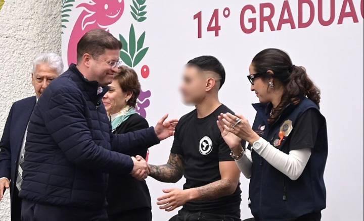 Se gradúan 72 jóvenes del Programa Reconecta con la Paz de la SSC capitalina