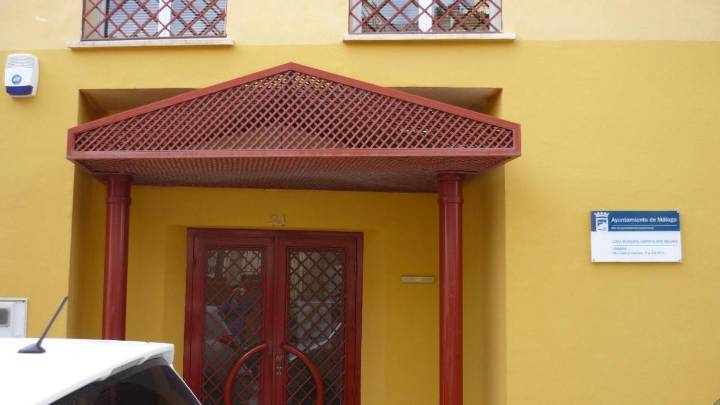 Málaga habilita un nuevo equipamiento municipal para jóvenes en el Distrito Este