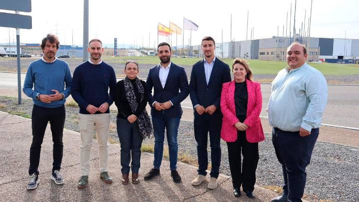 Sagunt toma nota de las instalaciones de Inditex en Zaragoza