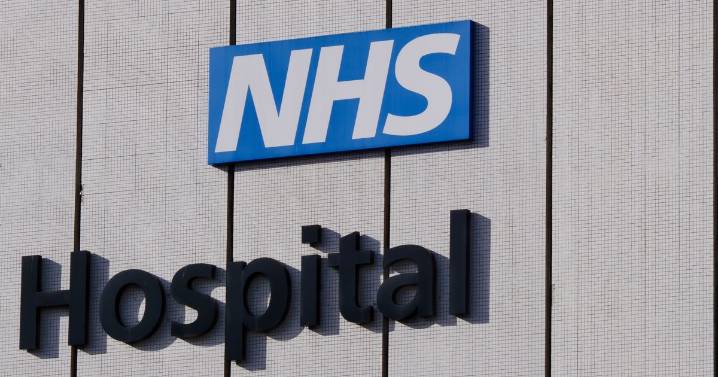 Urgent Lloyds Pharmacy warning as NHS battling 'earlier than expected' flu season