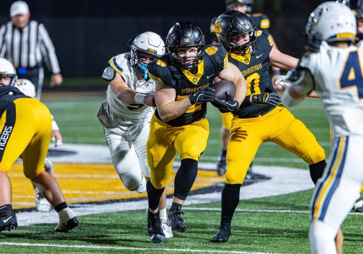 High school football rankings: North Allegheny back up to No. 2 in Class 6A after decisive win against Norwin