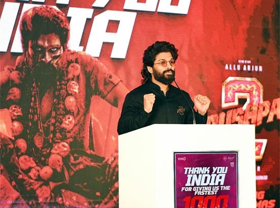 Allu Arjun named 'Most Versatile Actor of the Year' at Dadasaheb Phalke International Film Festival Awards 2025 Photo Source: ANI [ FULL VIEW ]