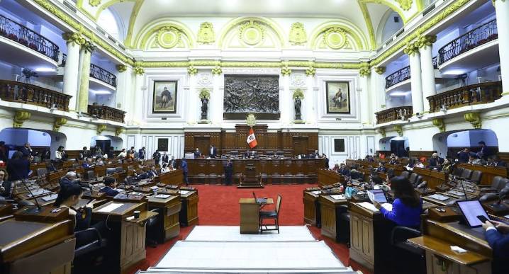 Perú: el país que vive en un shutdown eterno