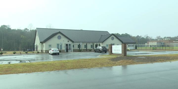 State investigating Duplin County shelter over animal mistreatment complaints