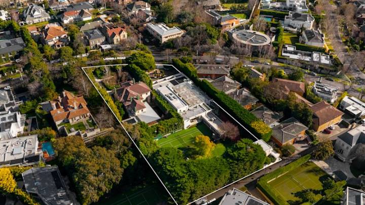 Toorak mansion: Chemist Warehouse family splash $80 million on Toorak block