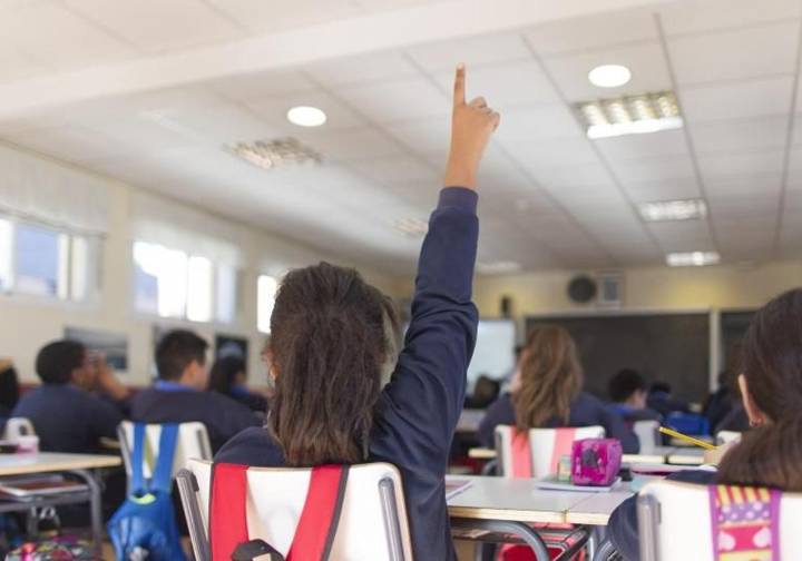 Educación solucionará el «despiste»: habrá dinero para las becas del alumnado NEAE en Canarias y ECCA