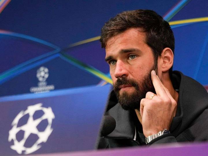 Liverpool recupera a Alisson y Wirtz