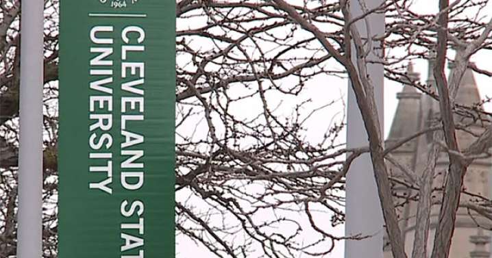 Former Cleveland State coach Kevin Mackey dies at 80