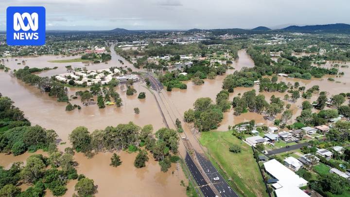 Logan City Council commissions independent review into flood map modelling after receiving thousands of complaints