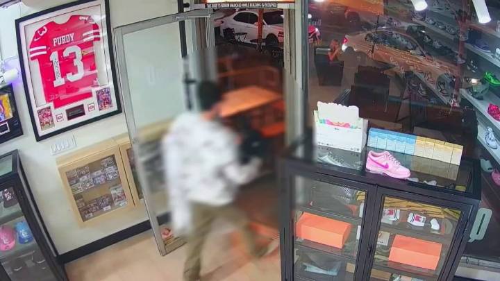 Thief races out of Glendale streetwear store with $10,000 in merchandise