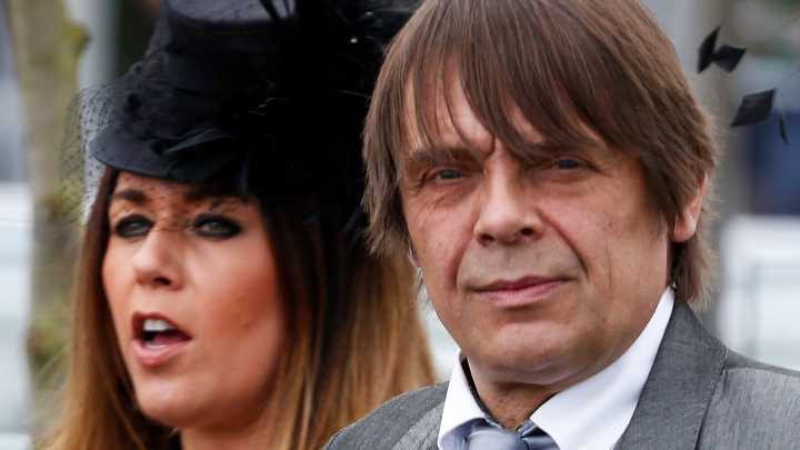 Muere a los 63 Años el Legendario Bajista de The Stone Roses y Primal Scream: Luto en el Rock