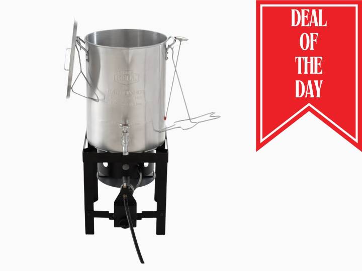 Deep fry your Thanksgiving turkey: Walmart's Expert Grill 30qt fryer discounted to $50