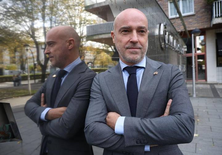 «La burocracia asfixia y pone en peligro muchos proyectos empresariales»