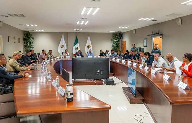 Refrendan coordinación en reunión de seguridad