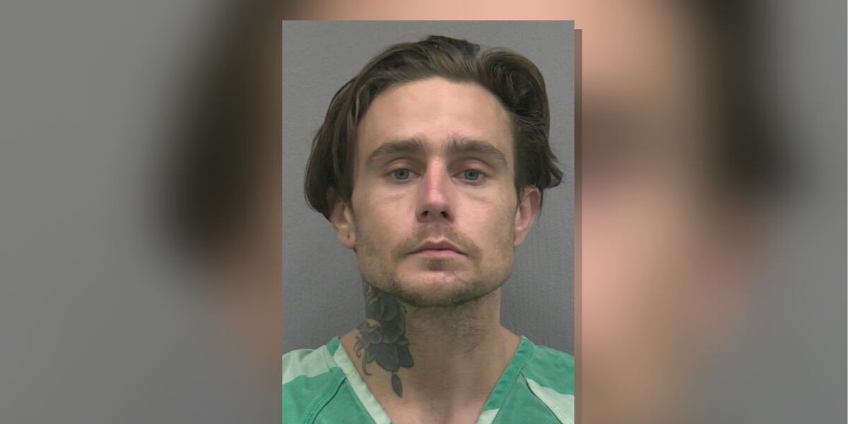 Man arrested in Metro PCS store burglary, Gainesville police say