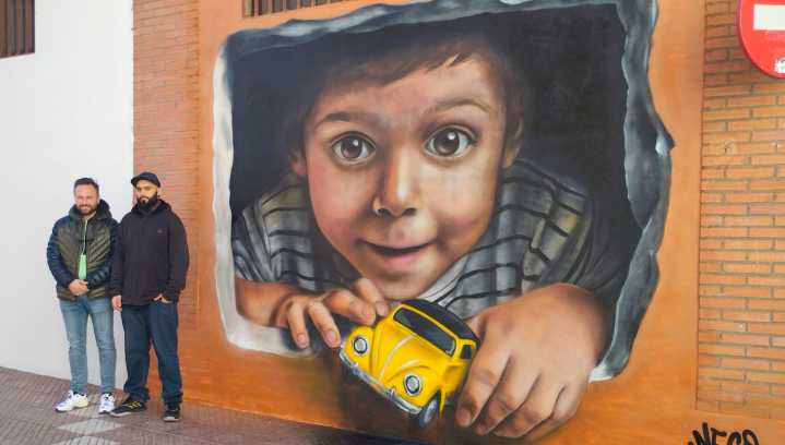 Santa Marta de Tormes amplía su museo al aire libre con un nuevo mural infantil