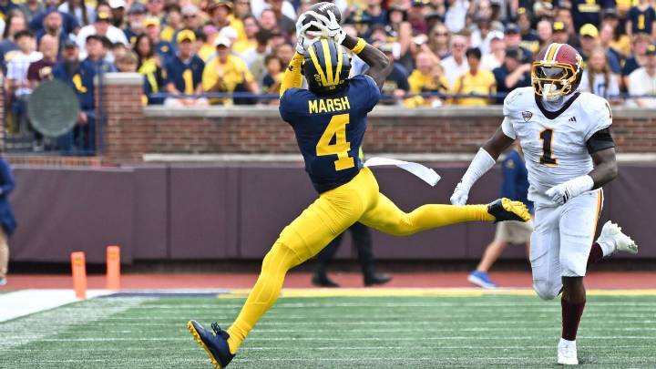 Ohio State-Michigan, Texas-Texas A&M and betting lines for every top