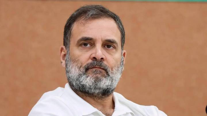 Rahul slams Centre over rising air pollution, accuses govt of ‘vote chori'