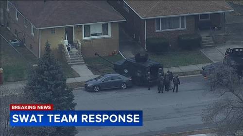 Euclid Avenue SWAT response connected to Lake County, Indiana homicide investigation, East Chicago police say