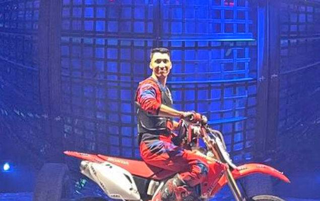 Acróbata chileno muere en show  de motocicleta en circo de Italia