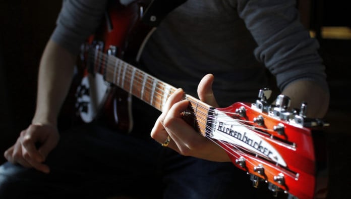 Local Man Immediately Promoted To Worship Leader Upon Learning G Chord
