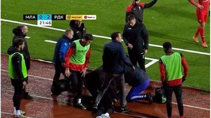 Conmoción en Europa: un entrenador se descompensó en un partido y murió minutos después