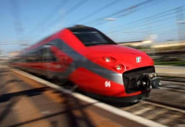 Italian rail giant Trenitalia expected to announce fresh plans to rival Eurostar and revive services from Ashford International