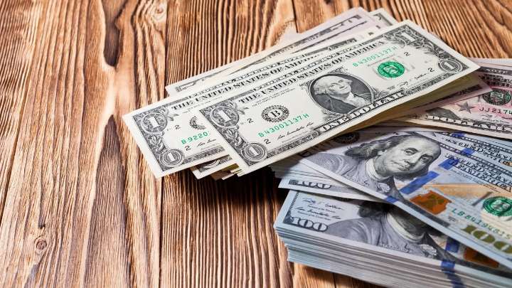 ¡Giro INESPERADO en el precio del dólar en Colombia en el cierre de hoy 21 de noviembre de 2025! Así se cotizó