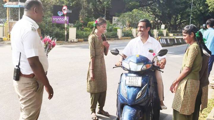 Roses, advice for traffic violators