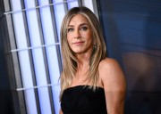 Jennifer Aniston confirma su relación con Jim Curtis