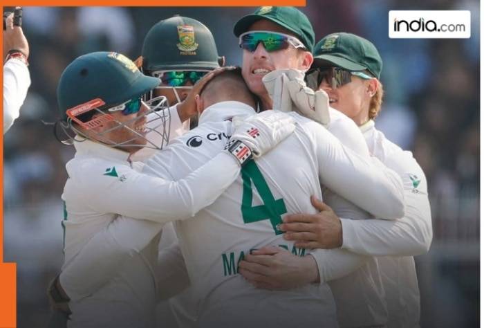 Harmer and Maharaj send India on a spin to clinch remarkable victory in Kolkata, SA go 1