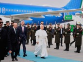 Leo begins first foreign trip as Pope with visit to Turkey