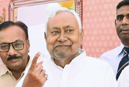 Bihar polls: Nitish Kumar casts vote in Bakhtiyarpur, shows inked finger