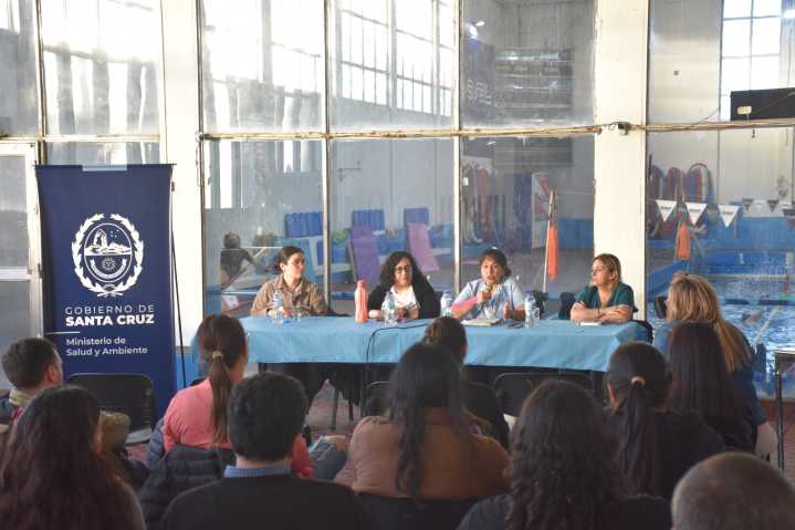 Tos convulsa: Salud realizó charla informativa y vacunación ante posibles contactos estrechos