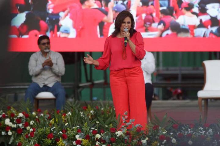 Candidata oficialista segura de su triunfo electoral en Honduras