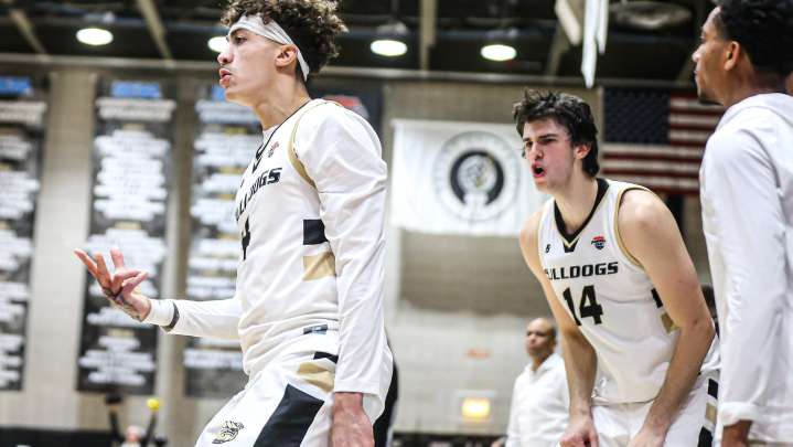 WATCH: Bryant basketball celebrates banner, then defeats Dartmouth