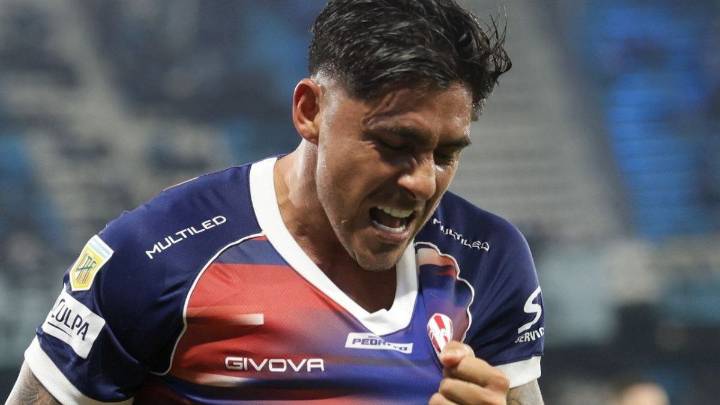 Material de abuso sexual infantil: los elementos qué secuestraron en el allanamiento a la casa del jugador de Unión Tarragona