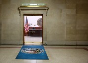 Column: Chicago government can't afford to shut down