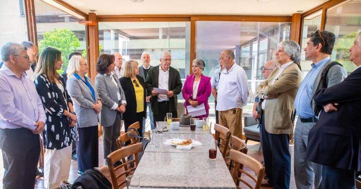 “Su proyecto reordena la política en torno a valores republicanos”: más de 200 dirigentes DC explicitan respaldo a Jara