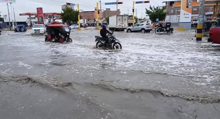 Piura soportó 12 horas de lluvia: Fueron las más intensas de noviembre en 60 años