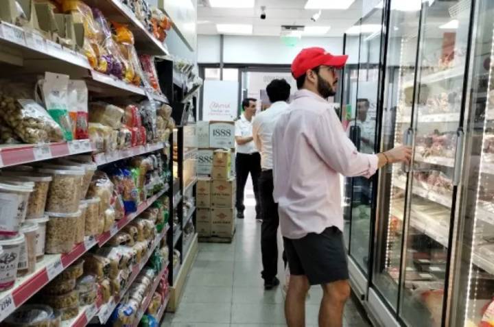 Presión de alimentos y tarifas: advierten que la inflación de noviembre superaría el 2%