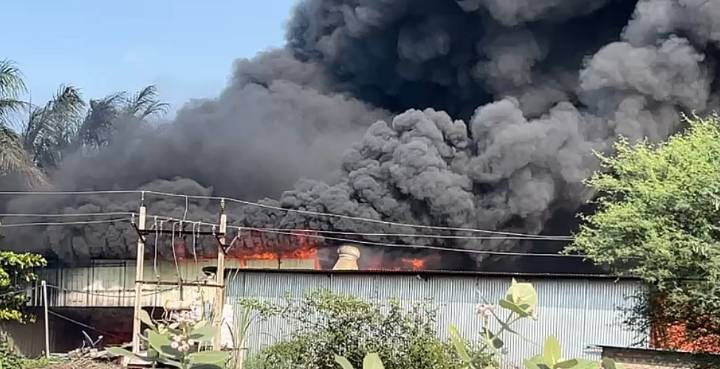 Indore News: Major Fire In Four Factories, Goods Worth Lakhs Gutted; No Casualty Reported