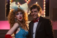 En fotos. La increíble transformación de Sofía Gala en Moria Casán, para la biopic de Netflix