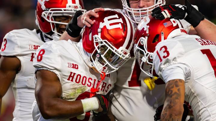 Hoosiers win Old Oaken Bucket with 56
