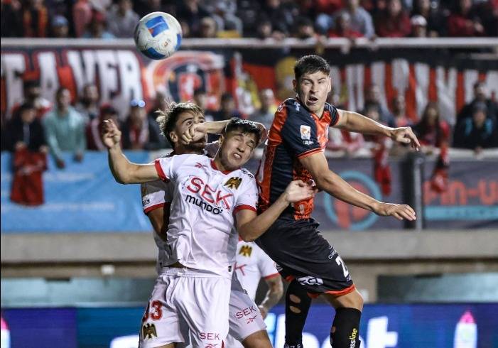 Unión Española en el abismo: Podrían sellar su segundo descenso en la próxima fecha