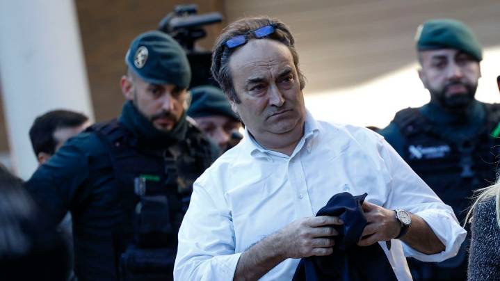 El dueño del Ventorro: «Mazón y Vilaplana se fueron entre las 18.30 y las 19 horas. Creo que ya no había más clientes»