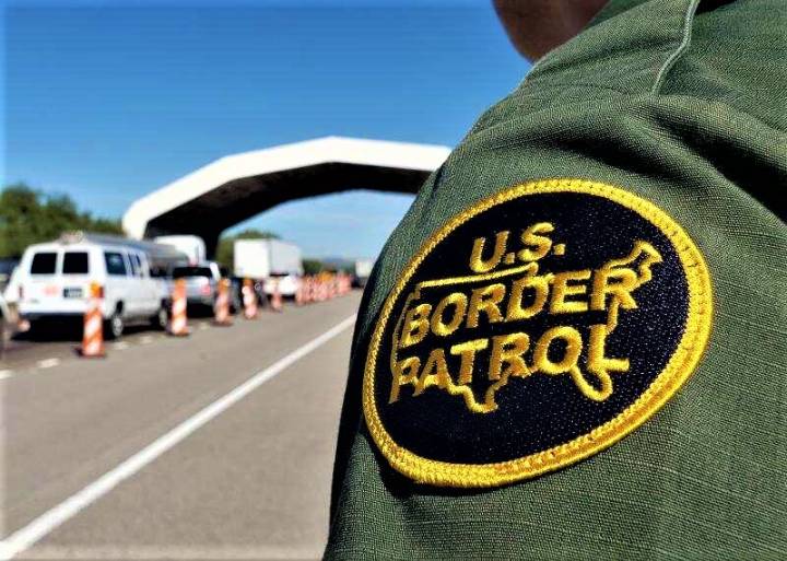 Ex-Border Patrol agent who took cartel bribes is going to prison