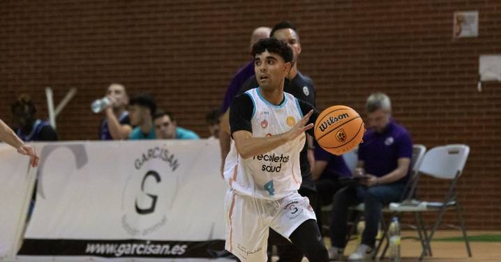 El Atlético Carbajosa pierde en un duelo ajustado ante CB Solares