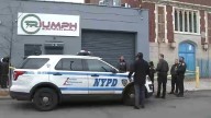 Queens teen stabbed: 14-year-old boy injured in attack in Woodside; police searching for 2 suspects