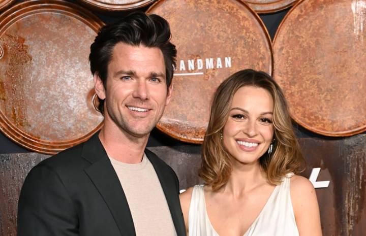 Hallmark Couple Kevin McGarry & Kayla Wallace Are Expecting First Child Together! | Kayla Wallace, Kevin McGarry, Pregnant, Pregnant Celebrities | Celebrity News and Gossip | Entertainment, Photos and
